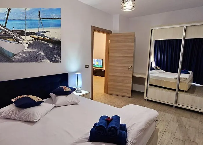 Pool & - Langa Plaja Apartamento Năvodari