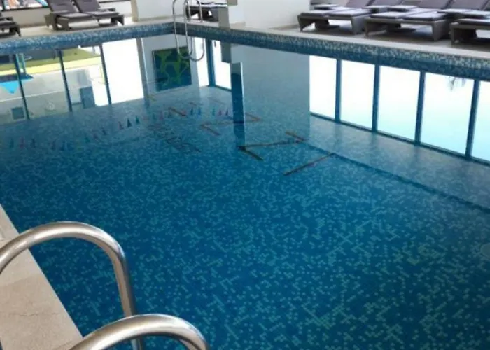 Pool & - Langa Plaja Apartamento Năvodari