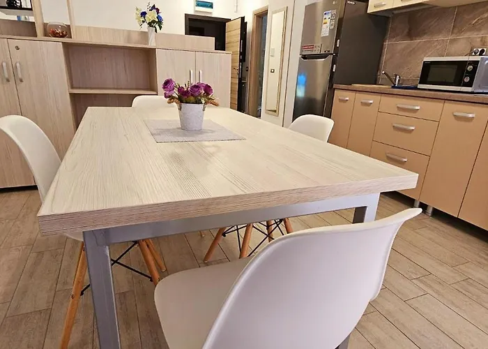 Pool & - Langa Plaja Apartamento *