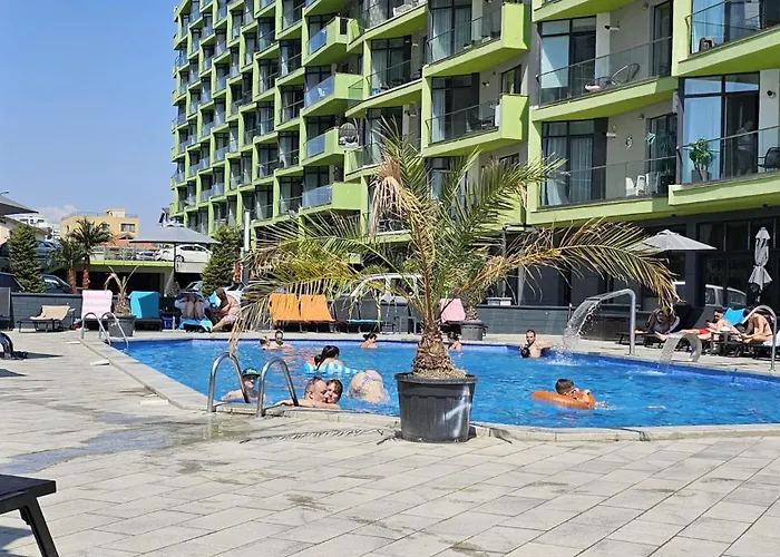 Pool & - Langa Plaja Apartamento *