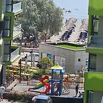 Pool & - Langa Plaja * Navodari