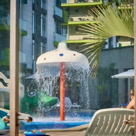 Pool & - Langa Plaja アパート *